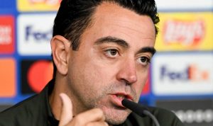 Xavi durante la conferenza stampa